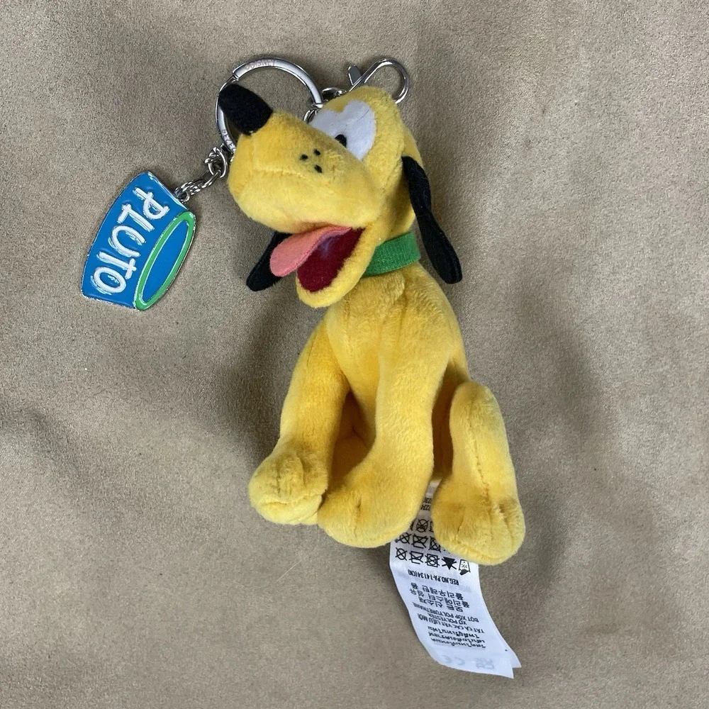 2023 Disney Parks Pluto Plush Keychain & Dog Bowl Bag Charm Used